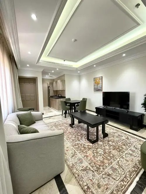 Suite 501 - One Bedroom 1