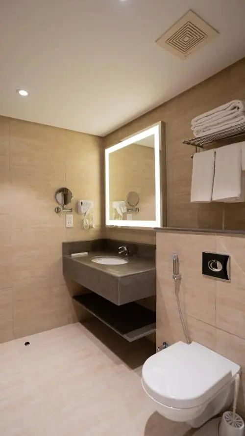 One Bedroom Apartment 4