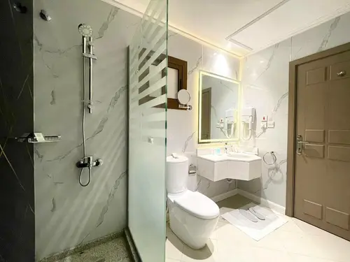 Suite 101 - Two Bedrooms 6