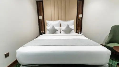 One Bedroom Apartment 1